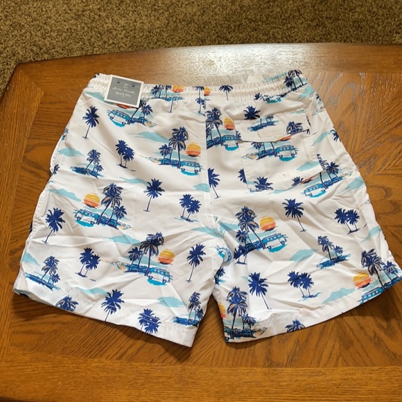 NWT❣️Club Room Men’s Swin Trunks - Picture 3 of 5